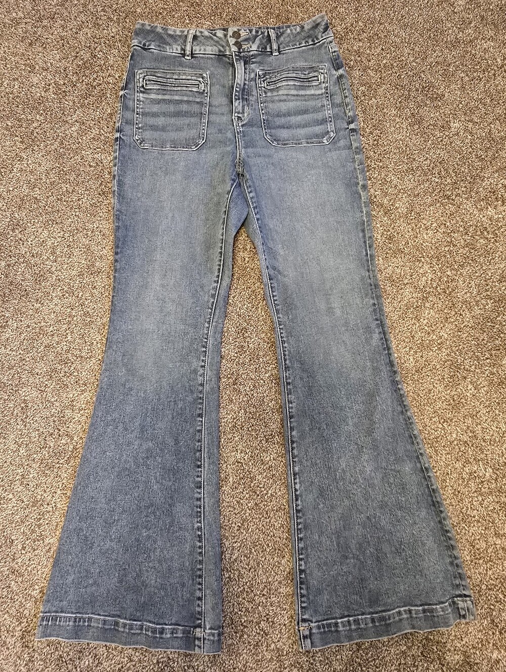 American Eagle Outfitters Light Blue Flare Jeans Size 10L